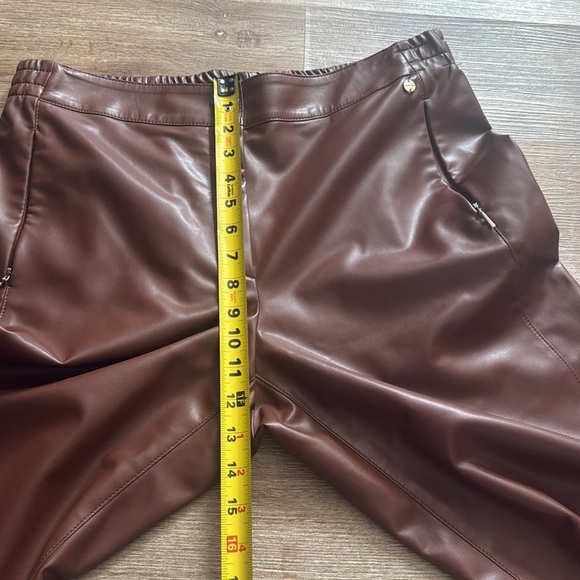 Marc Cain Faux Leather Pants - Picture 10 of 11